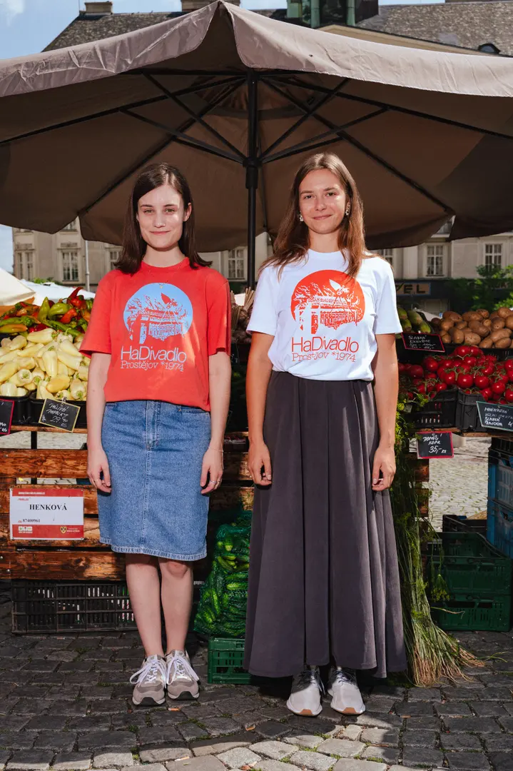 Merch, fotografie Dag Markl
